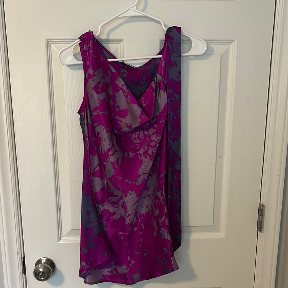 Women’s Cabi Purple and Pink Sleeveless Blouse (small)
